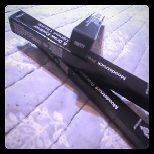 Pretty (Black) Dip & Draw Eyeliner by Younique